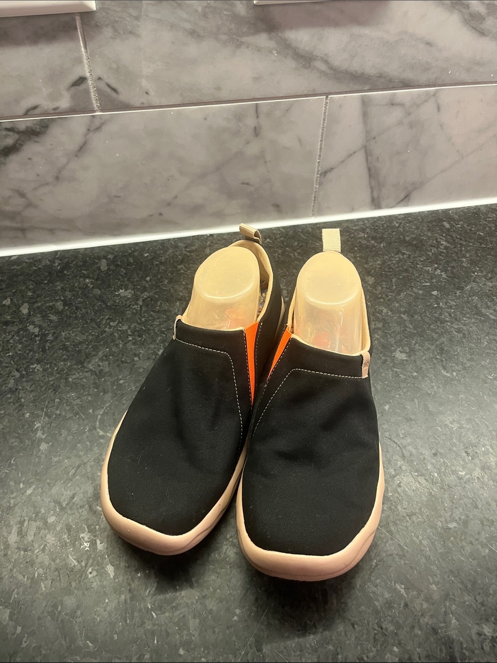 Ladies UNI Sneakers